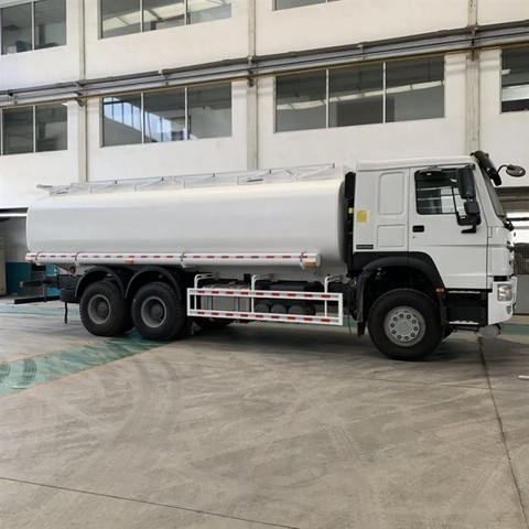 Howo 6x4 Petrol Tank Truck