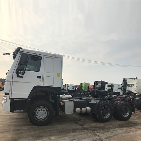 CNHTC Cargo Transport HOWO 6X4 371 Hp Ten Wheels Truck Trailer Head
