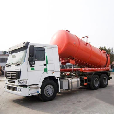 China SINOTRUK HOWO 6X4 Cheap 10 Wheeler Vacuum Suction Sewage Tank Truck