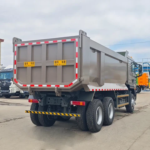Sinotruk Howo 375hp Dump Truck
