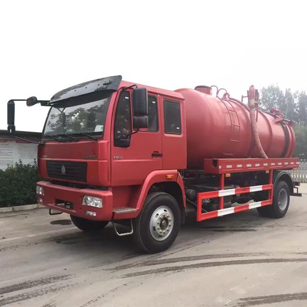 China SINOTRUK HOWO 6 Wheeler Vacuum Suction Sewage Tank Truck