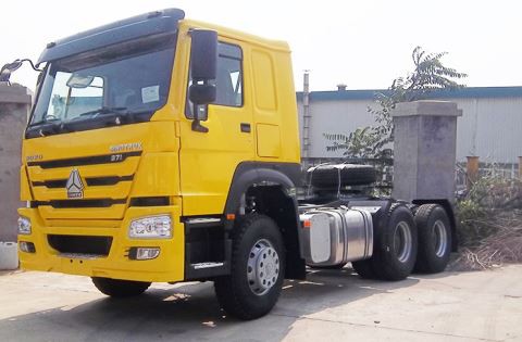 Left Hand Drive Trailer Truck Head Terminal Container Tractor Truck For Sale