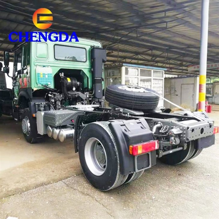 Howo 6x4 371 Tractor Head